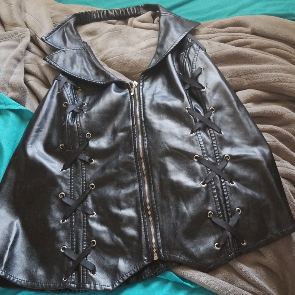 leather holter vest